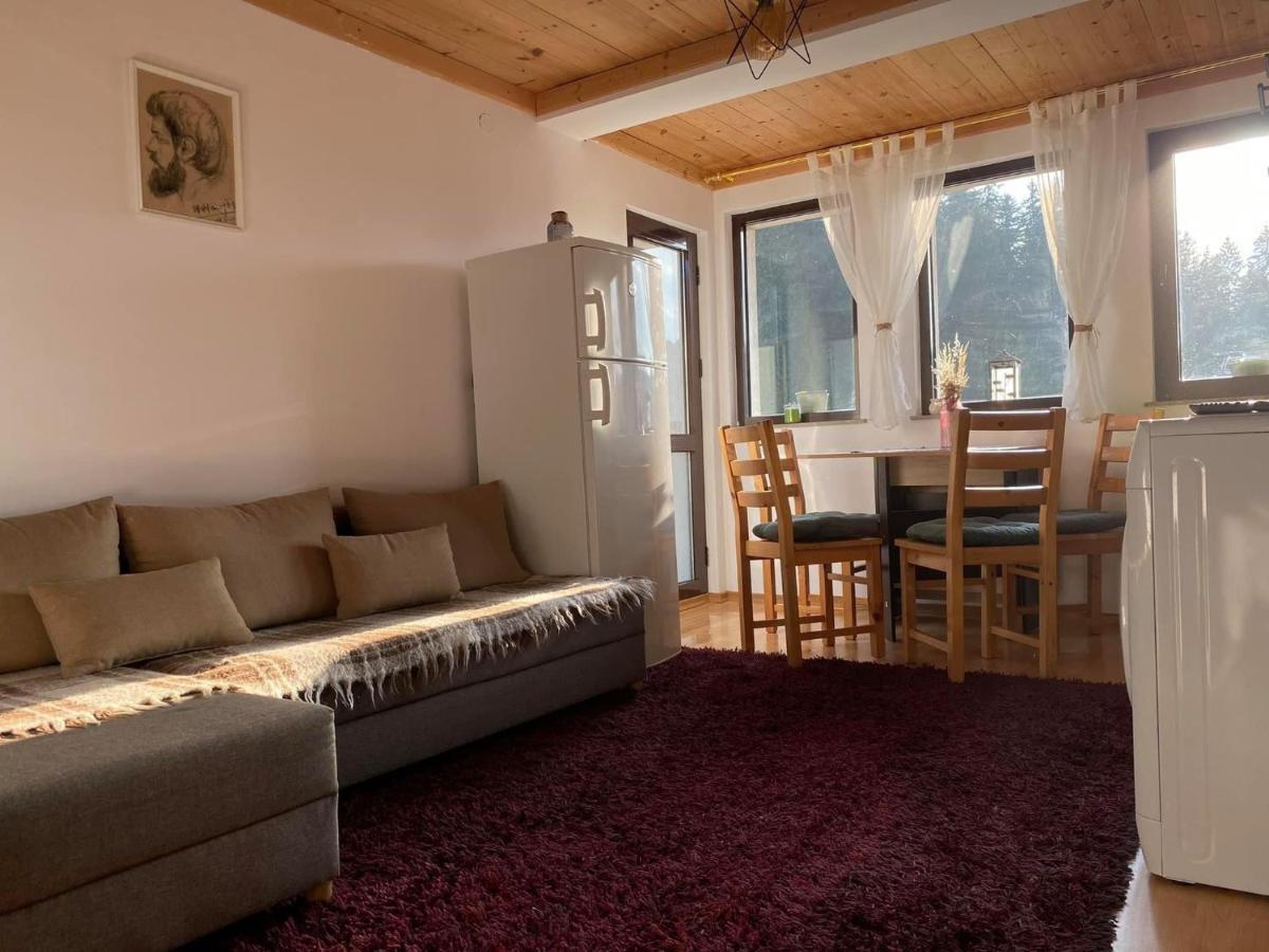 Apartamento Stoykite Escape House Exterior foto